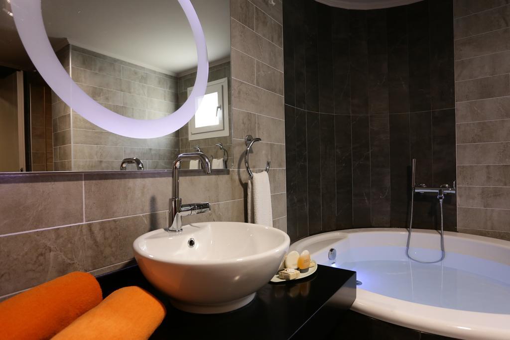 Apartament typu Suite z prywatnym basenem
